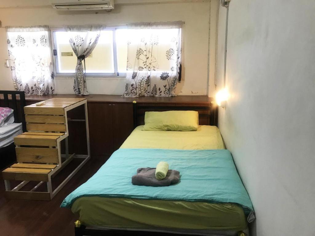 Kamin Bird Hostel Бангкок Экстерьер фото