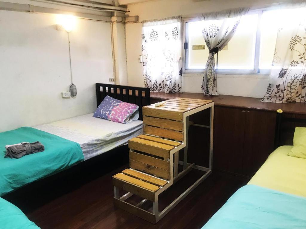 Kamin Bird Hostel Бангкок Экстерьер фото